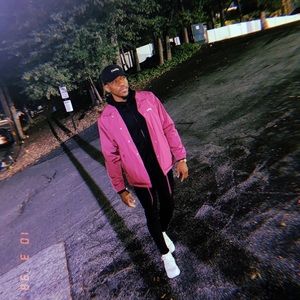 Meet your Posher, Jonathan